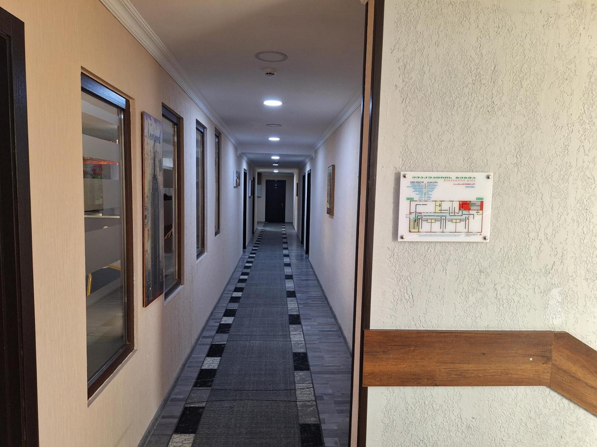 Hotel Georgian คูทายสิ ภายนอก รูปภาพ