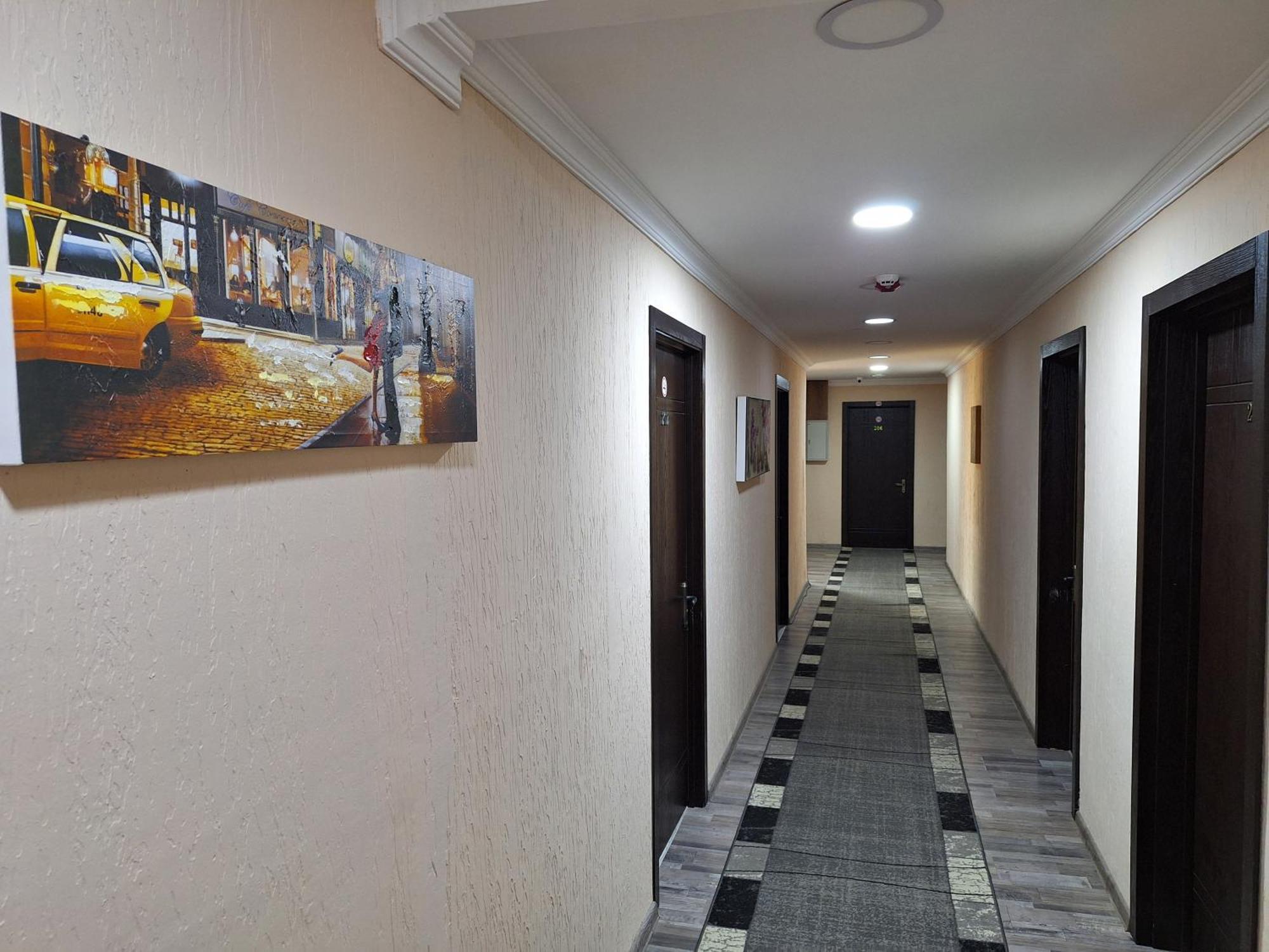 Hotel Georgian คูทายสิ ภายนอก รูปภาพ