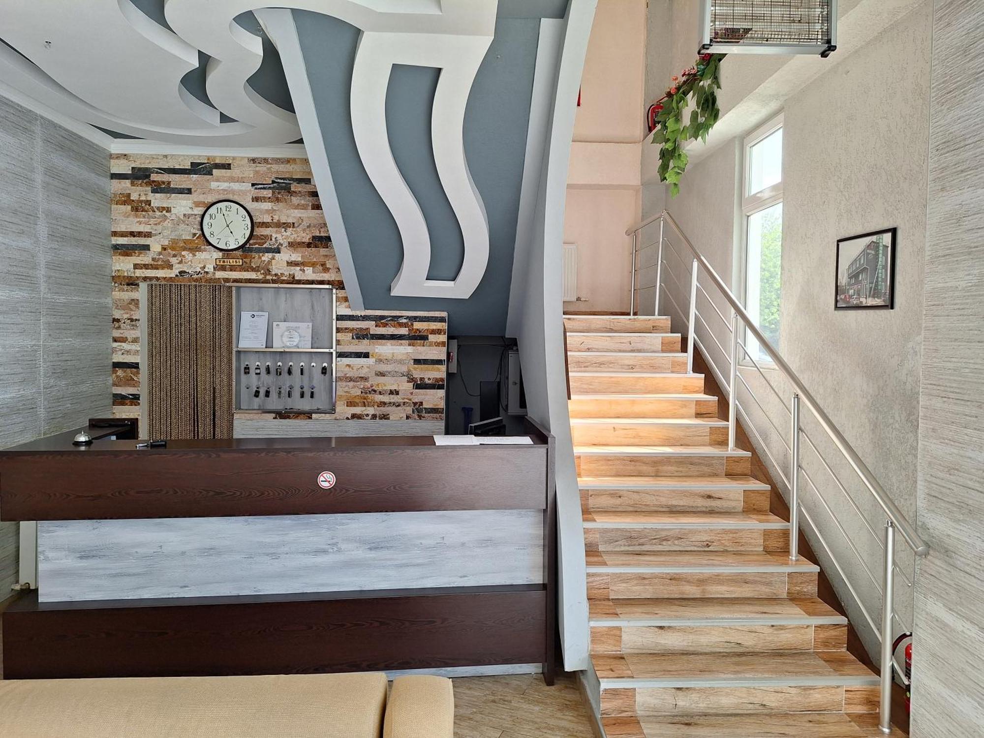 Hotel Georgian คูทายสิ ภายนอก รูปภาพ